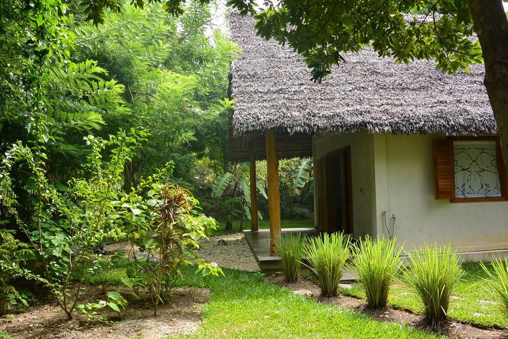 Coco Komba Lodge Nosy Komba Phòng bức ảnh